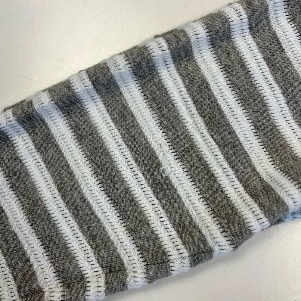Reiss White Grey Striped Knit Tee Button Back Small - Picture 10 of 12